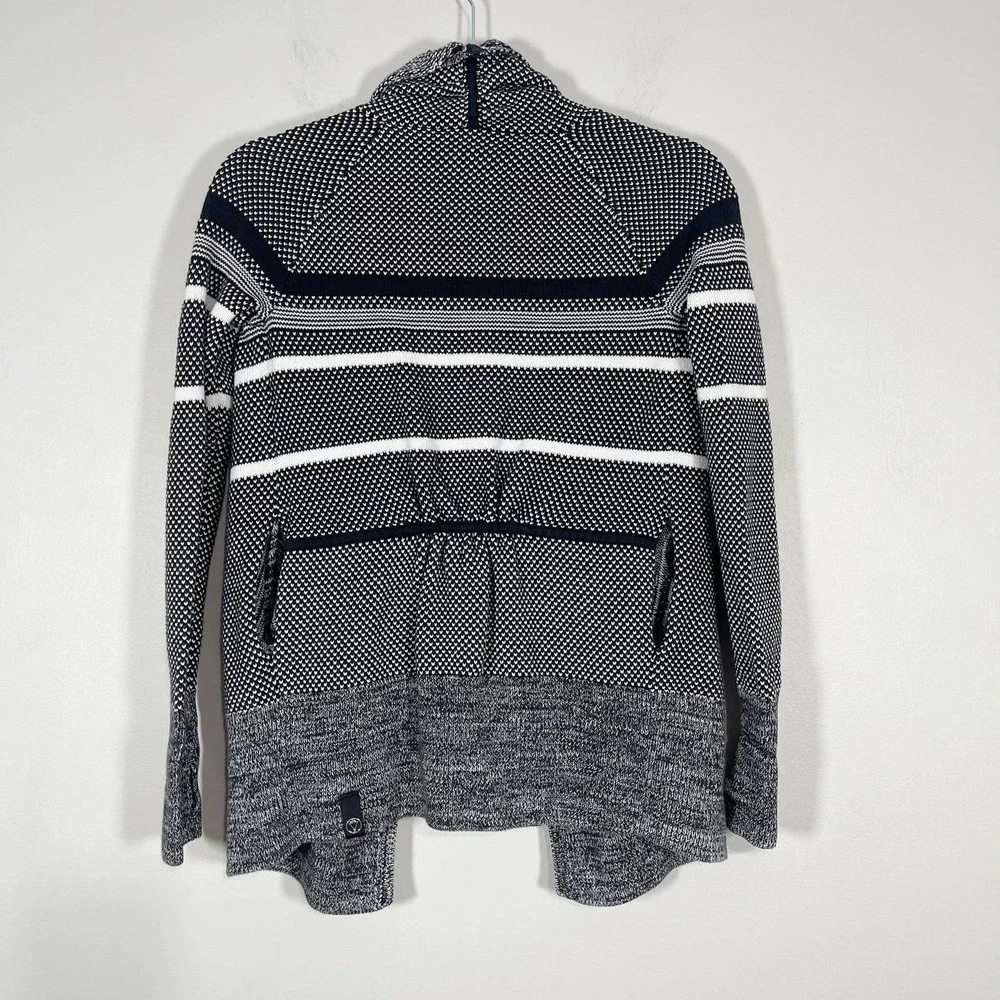 Ivivva Lululemon Feeling Toasty Wrap Sweater Girls 12 Black White Stripe Texture